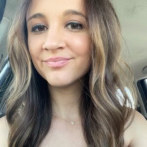 Meet your Posher, Jessica